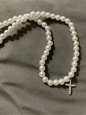 Pearl Bead Necklace with Crystal Cross Pendant - White